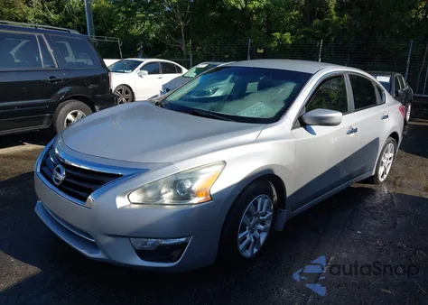 2013 Nissan Altima 2.5 S from USA, damaged, VIN 1N4AL3AP0DC249997